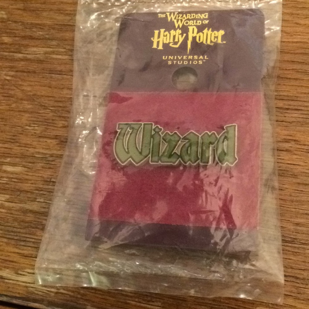 WWHP! Harry Potter ‘Wizard’ Lapel Pin. NWT!